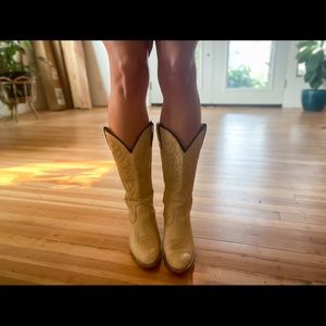 Vintage Kenny Rogers Women’s Western Boots